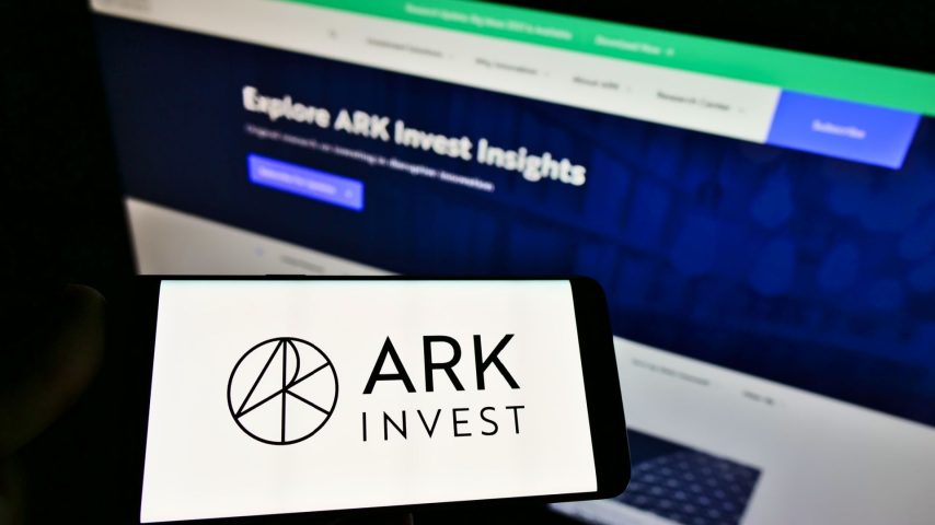 Ark Invest Sold Huge Amount of Coinbase Shares Amid Price Surge in Crypto Investments!