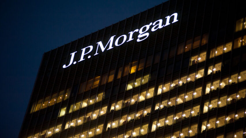 JPMorgan Warns about Bitcoin: There is Still Excess Despite the Decline!